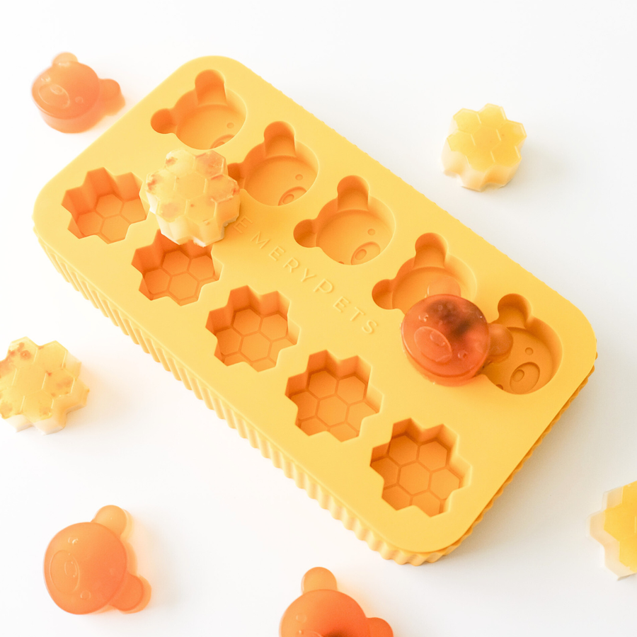 Bear + Honey Treat Mold